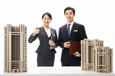 專業(yè)形象，信任之基 房產(chǎn)經(jīng)紀人頭像在房地產(chǎn)咨詢服務中的重要性